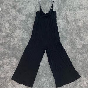 Flowy Capri Jumpsuit (S)